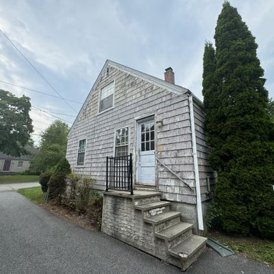 65 Wellwood Rd, Portland, ME 04103