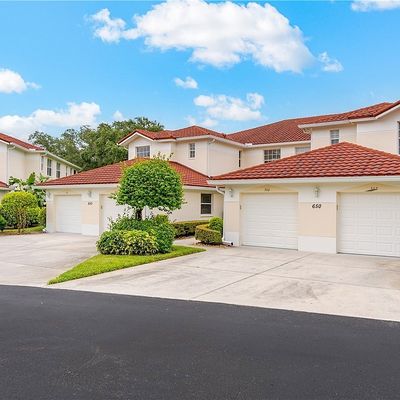 650 Lalique Circle, Naples, FL 34119