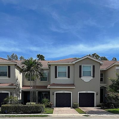 6502 Monterey Point, Naples, FL 34105