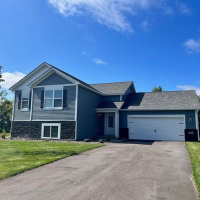 651 Irwin Cir, Annandale, MN 55302