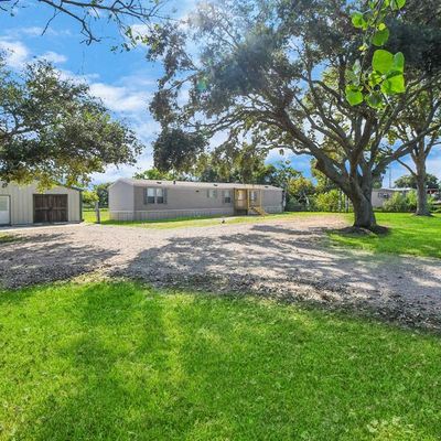 6514 County Road 166, Alvin, TX 77511