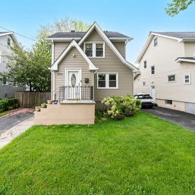 652 Tilden Ave, Teaneck, NJ 07666