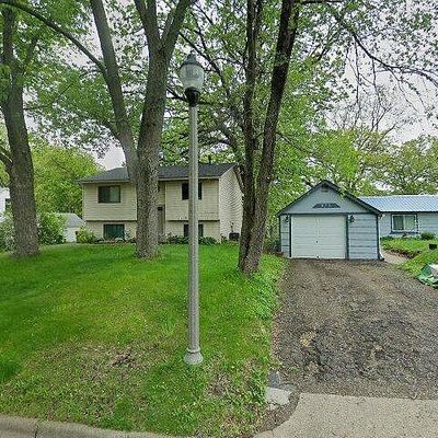 656 Goodwin Ave N, Saint Paul, MN 55128