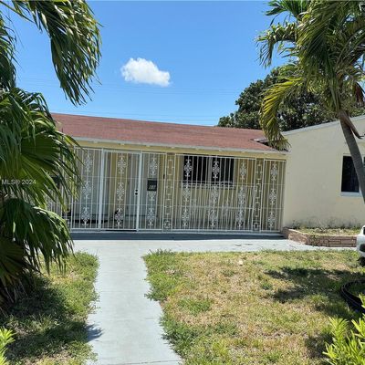 66 Ne 6 Th Ave, Hialeah, FL 33010