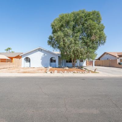 660 S Mendota Ave, Somerton, AZ 85350