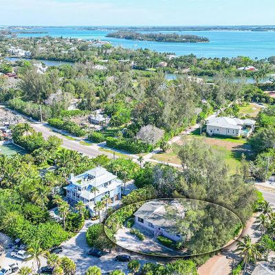 6605 Gulfside Rd, Longboat Key, FL 34228