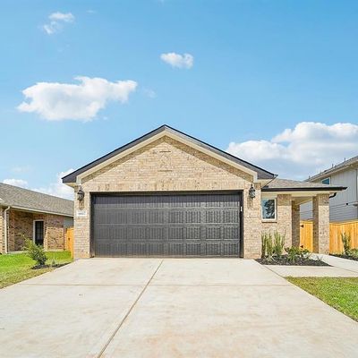 6617 Lahna Oak Drive, Conroe, TX 77304