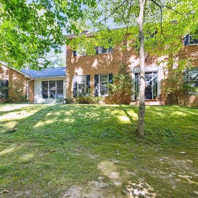 664 Sherwood Dr, Marion, VA 24354