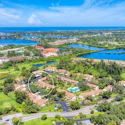 667 Bird Bay Circle, Venice, FL 34285