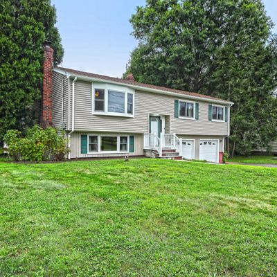 8 Dogwood Dr, Seymour, CT 06483