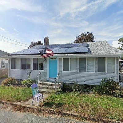 8 Graham St, Wareham, MA 02571