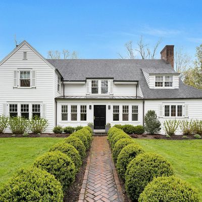 8 Park Ave, Greenwich, CT 06830