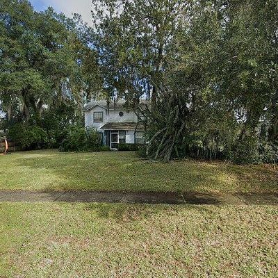 801 Old Darby St, Seffner, FL 33584