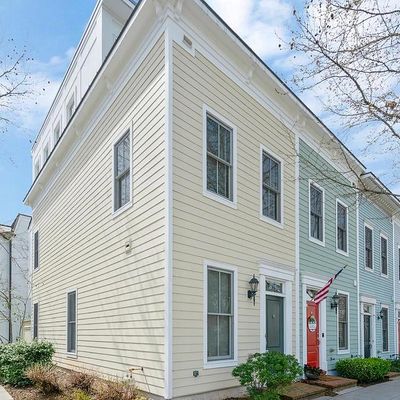 802 Madison St, Alexandria, VA 22314