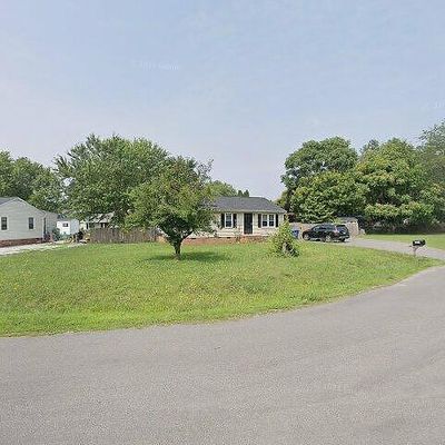 8035 Darva Gln, Mechanicsville, VA 23111