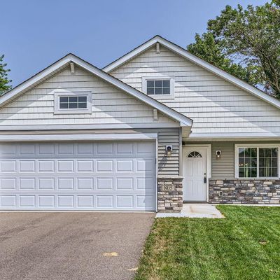 805 Nw Juniper Lane, Montgomery, MN 56069