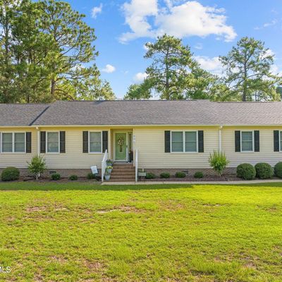 806 Helm Dr, New Bern, NC 28560