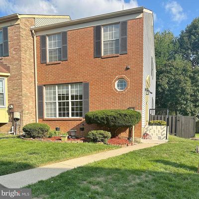 8119 Fenwick Ct, Laurel, MD 20707