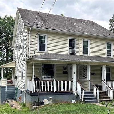 812 W Babbitt Ave, Pen Argyl, PA 18072