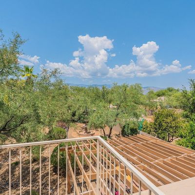 8223 E Robb Wash Trl, Tucson, AZ 85715