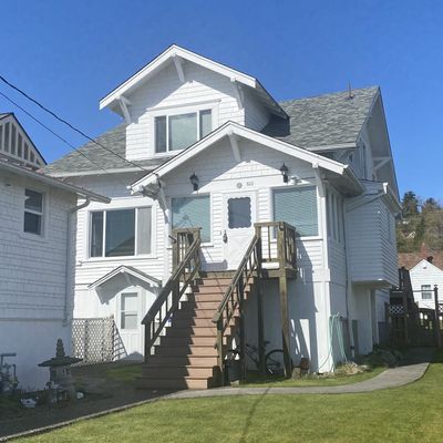 825 Erie Ave, Astoria, OR 97103