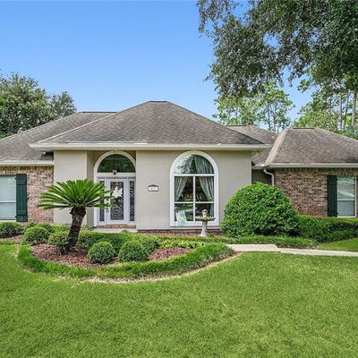 827 Harmony Ln, Mandeville, LA 70471