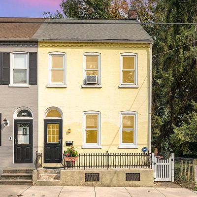 836 High St, Lancaster, PA 17603