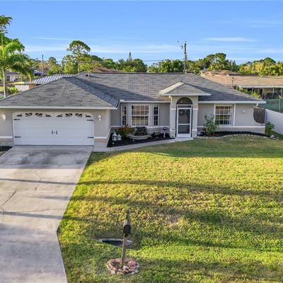 8417 Bamboo Rd, Fort Myers, FL 33967