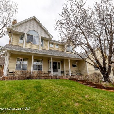 853 Mountain View Dr, New Castle, CO 81647