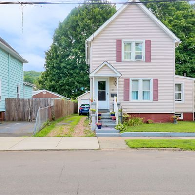 86 Webb St, Hamden, CT 06517