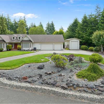 733 Ranch Rd, Reedsport, OR 97467