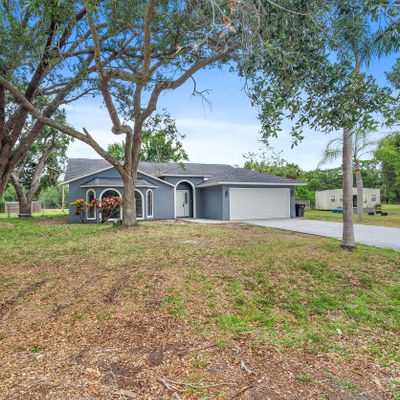 733 Nevada Dr Ne, Palm Bay, FL 32907