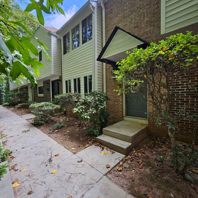 7337 Cardigan Cir, Atlanta, GA 30328