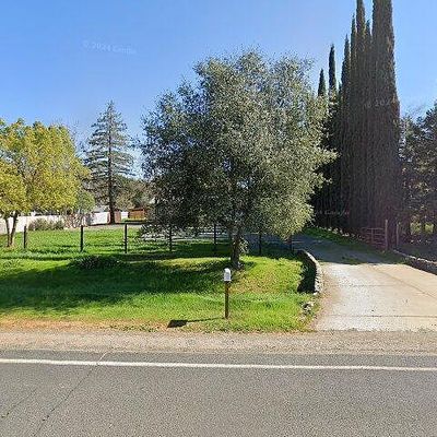 7389 Baldwin St, Valley Springs, CA 95252