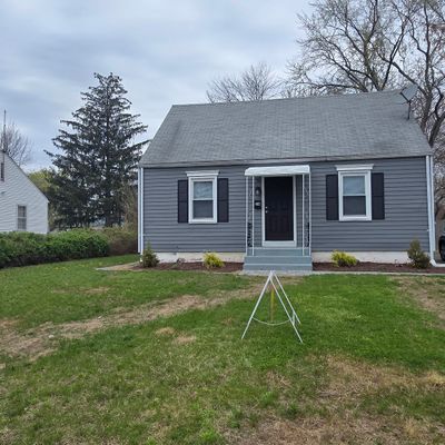 74 Cambridge Dr, East Hartford, CT 06118