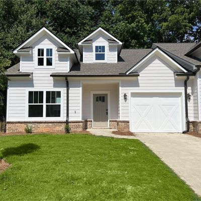 74 Village Court, Cleveland, GA 30528