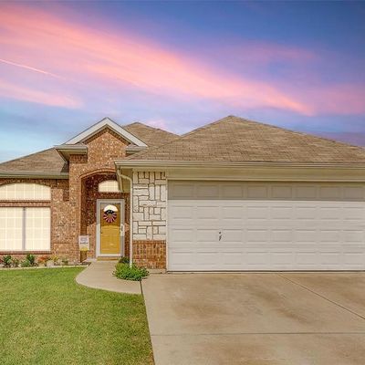 7445 Durness Dr, Fort Worth, TX 76179