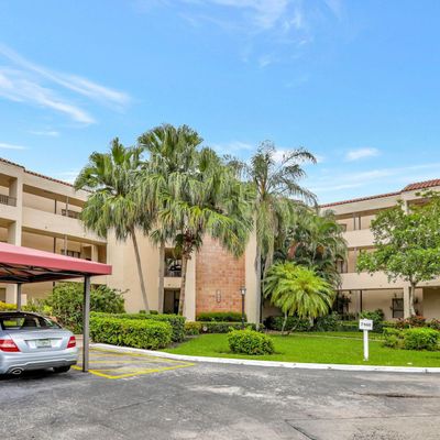 7460 La Paz Boulevard, Boca Raton, FL 33433