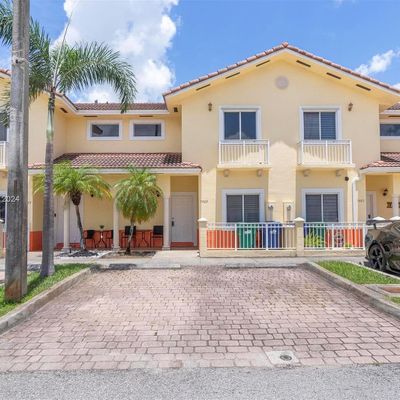 7469 Nw 178 Th St, Hialeah, FL 33015