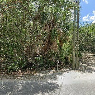 7505 Manasota Key Rd, Englewood, FL 34223