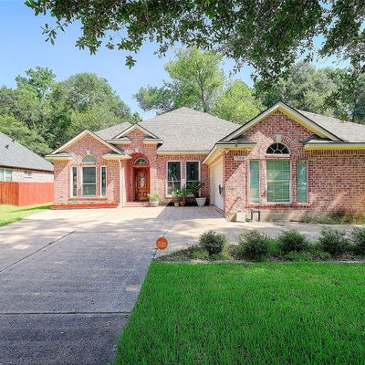 756 Holly Springs Dr, Conroe, TX 77302