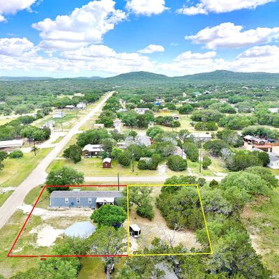 757 Pr 1517, Bandera, TX 78003