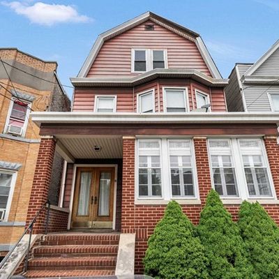 76 Fulton St, Weehawken, NJ 07086