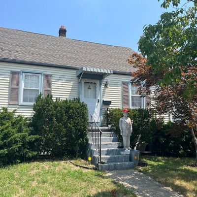 76 W Packer St, Woodbury, NJ 08096