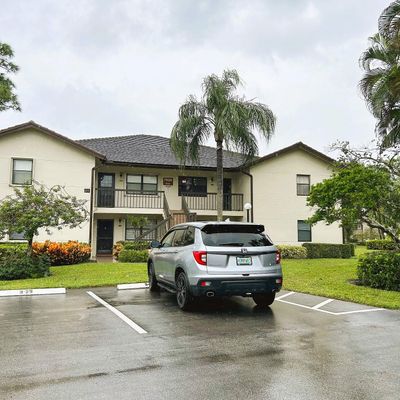 7626 Tahiti Ln, Lake Worth, FL 33467