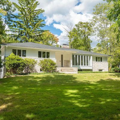 77 Bayberry Rd, Princeton, NJ 08540