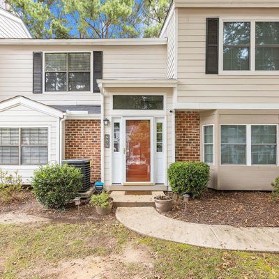 7707 Falcon Rest Cir, Raleigh, NC 27615