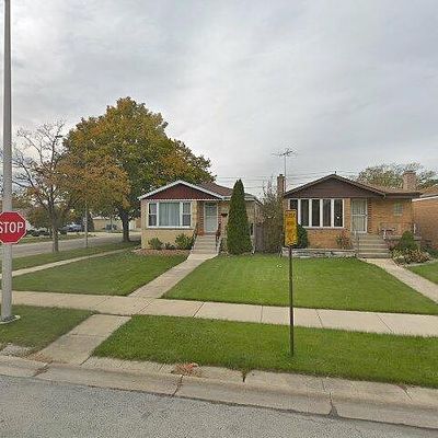 7758 Meade Ave, Burbank, IL 60459