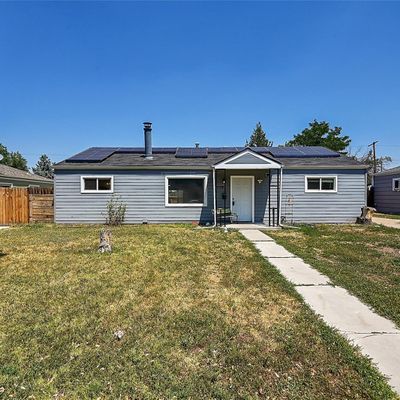 778 Uvalda St, Aurora, CO 80011