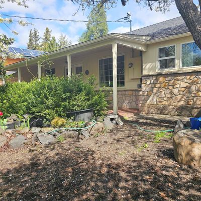 782 Park St, Ashland, OR 97520